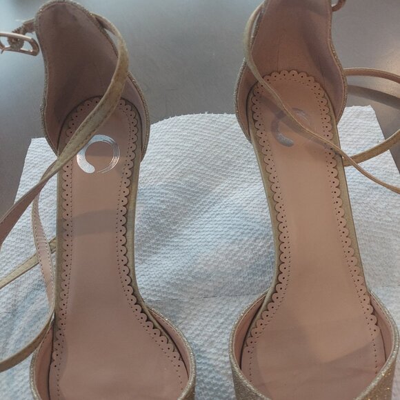 Gold kitten heel - Picture 5 of 7